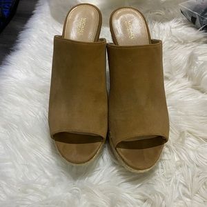 Michael kors wedge platform